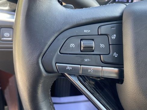 Used 2023 Cadillac XT6 Premium Luxury w/ Technology Package image 18