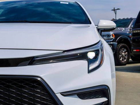 Used 2024 Toyota Corolla SE image 5