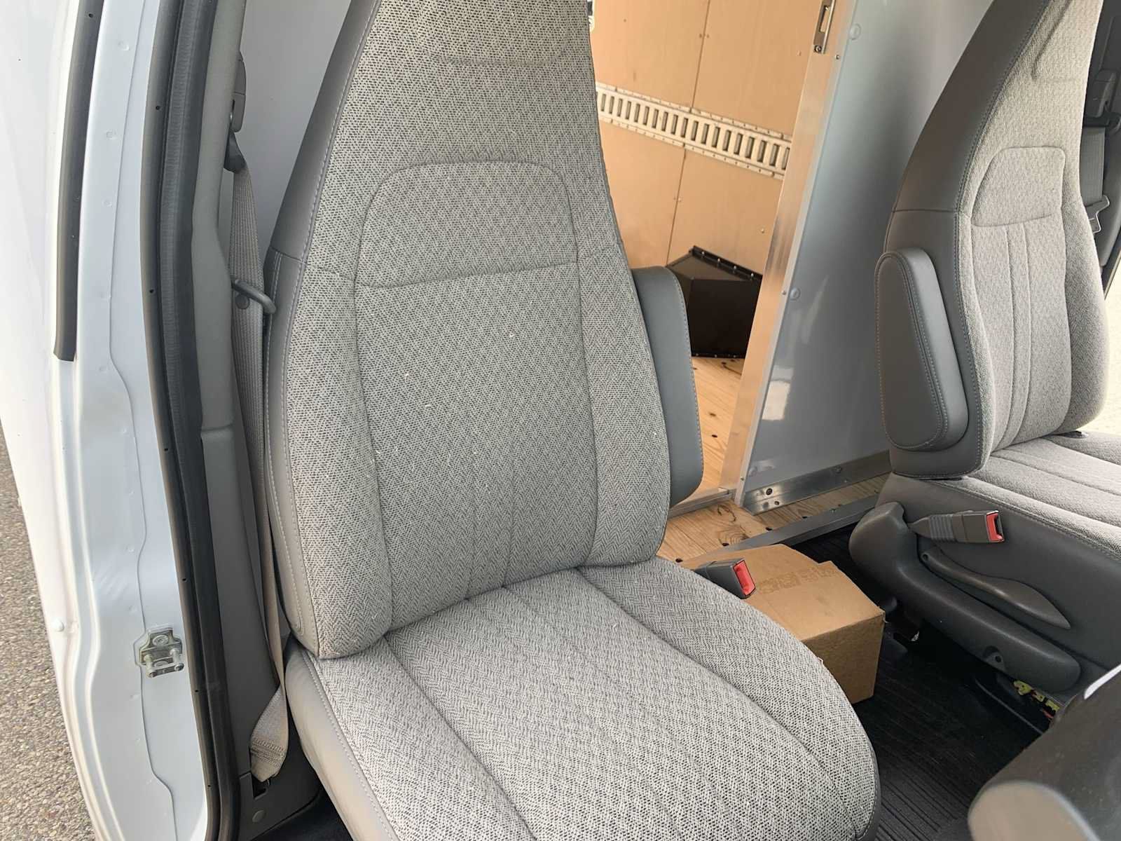 New 2025 GMC Savana 3500 w/ Power Convenience Package RWD image 21