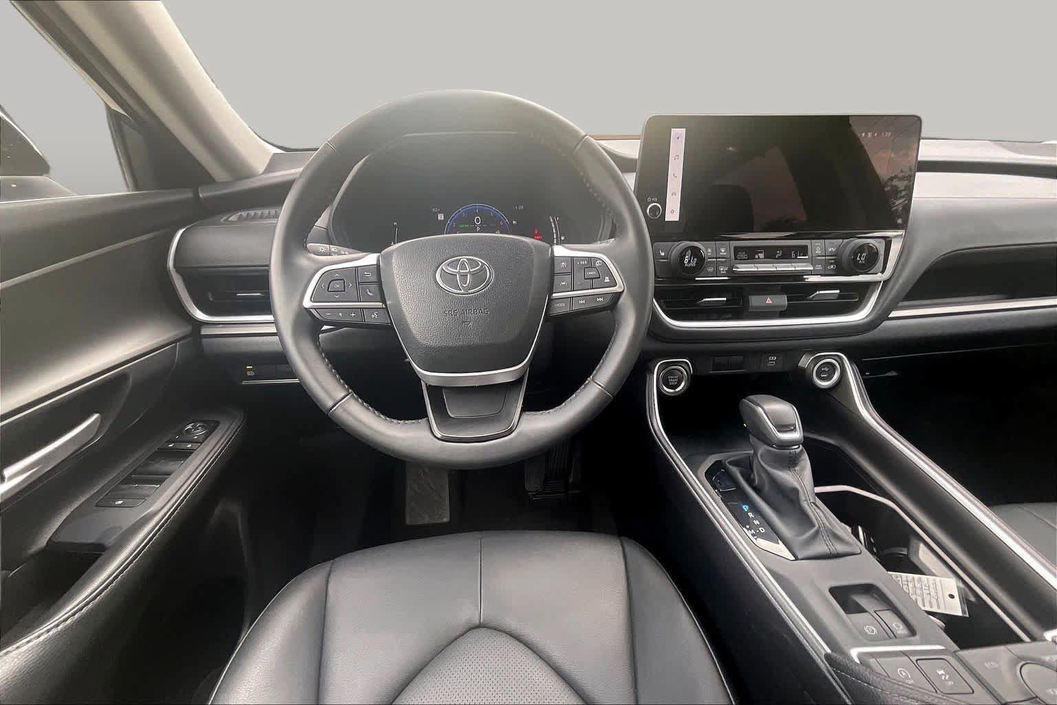 Used 2026 Toyota Grand Highlander AWD image 6