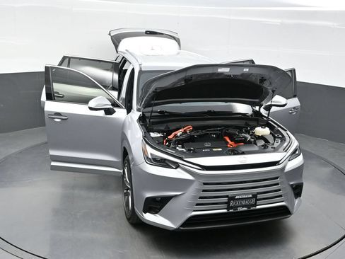 Used 2024 Lexus TX 550h AWD Plug-In Hybrid w/ Technology Package image 49