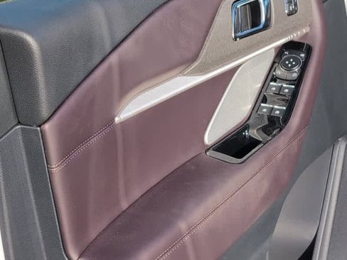 New 2025 Ford Explorer Platinum image 6