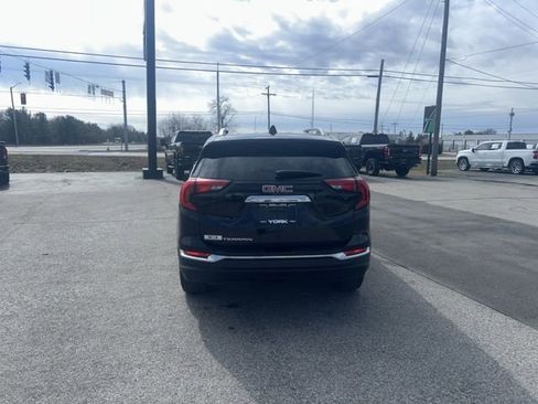 Used 2019 GMC Terrain SLT w/ Preferred Package image 9