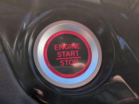 Used 2018 Honda Odyssey Elite image 22