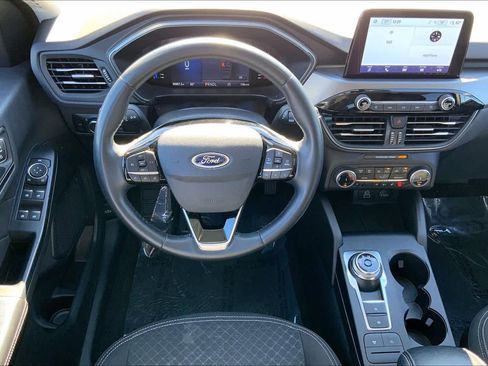 Certified 2024 Ford Escape Active image 5