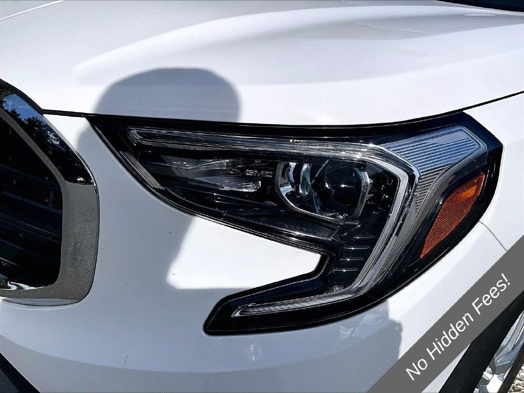 Used 2020 GMC Terrain SLE w/ LPO, Floor Liner Package FWD image 26