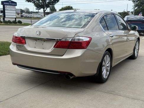 Used 2015 Honda Accord EX-L image 7