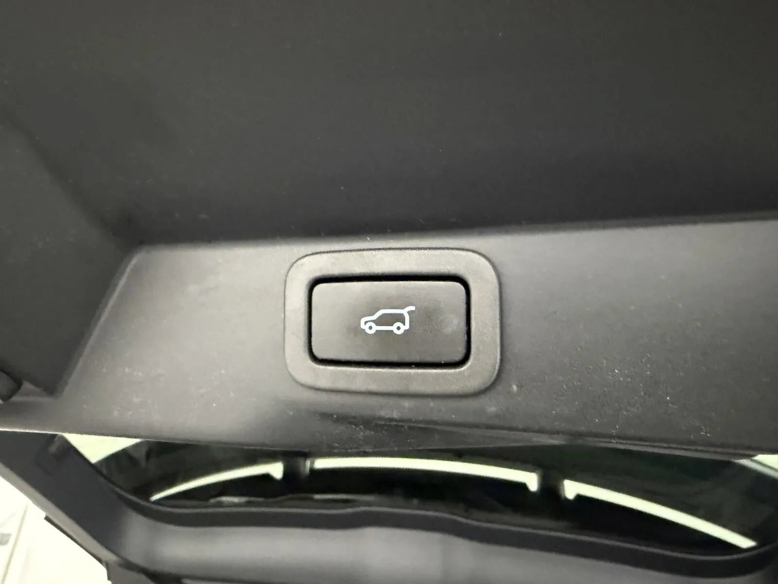 Used 2019 Land Rover Range Rover Sport HSE AWD/4WD image 46