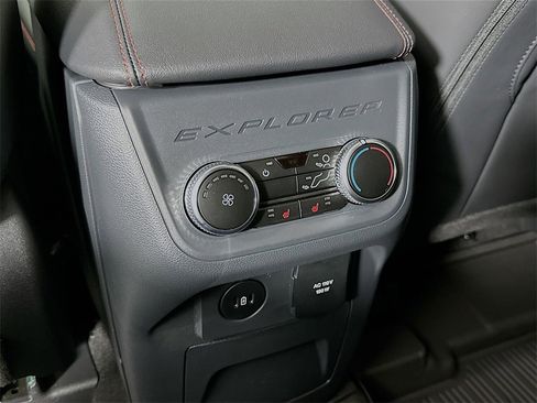 New 2026 Ford Explorer ST-Line w/ ST-Line Street Pack image 26