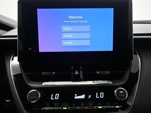 Used 2023 Toyota Corolla Cross AWD Hybrid w/ Convenience Package image 7