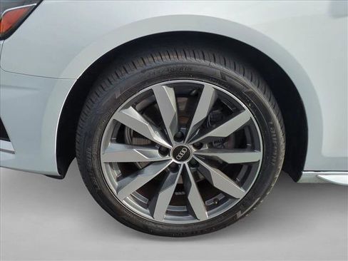 Used 2021 Audi A4 2.0T Premium w/ Convenience Package image 22