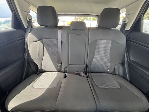 Used 2025 Kia Sportage LX FWD image 36