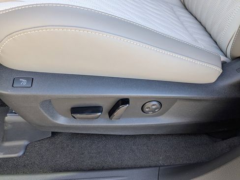 New 2026 INFINITI QX60 Autograph image 13