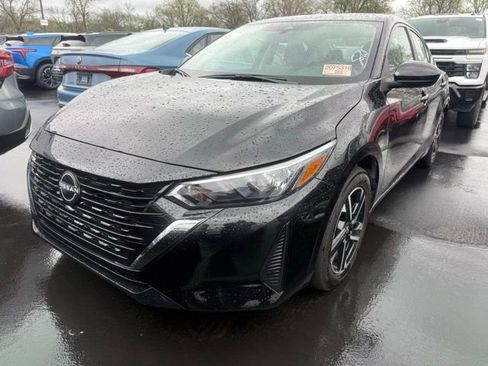 Used 2024 Nissan Sentra SV image 1