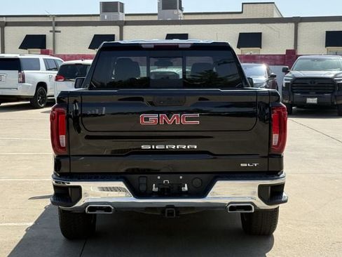 Used 2023 GMC Sierra 1500 SLT AWD/4WD image 5