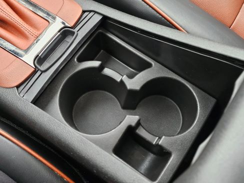 Used 2008 Chevrolet Malibu LTZ image 9