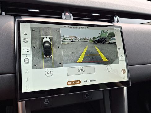 Certified 2025 Land Rover Discovery Sport S AWD/4WD image 25