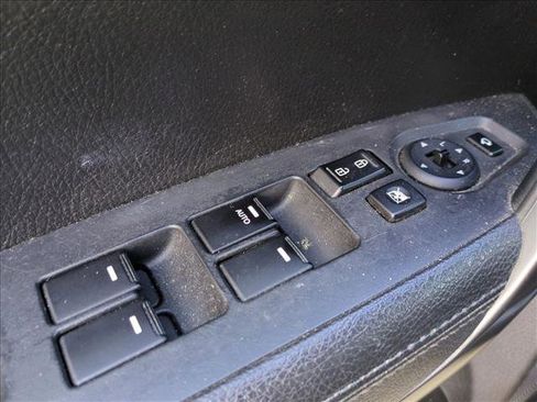 Used 2014 Kia Sorento SX w/ 3rd Row Package image 13