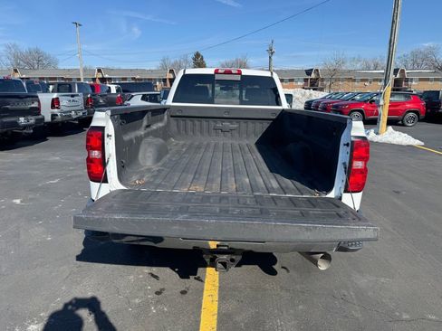 Used 2016 Chevrolet Silverado 2500 LTZ image 11
