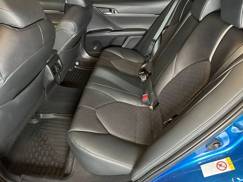 Used 2018 Toyota Camry XSE w/ Driver Assist Package FWD image 21