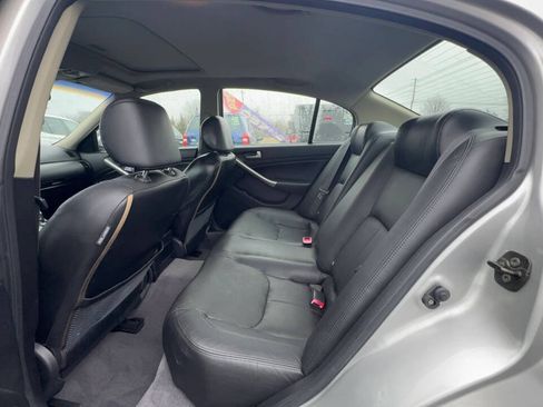 Used 2004 INFINITI G35 x Sedan AWD/4WD image 10