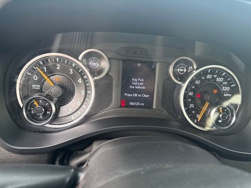 Used 2020 RAM 1500 Big Horn image 17