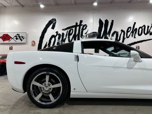 Used 2009 Chevrolet Corvette Coupe w/ Preferred Equipment Group image 4