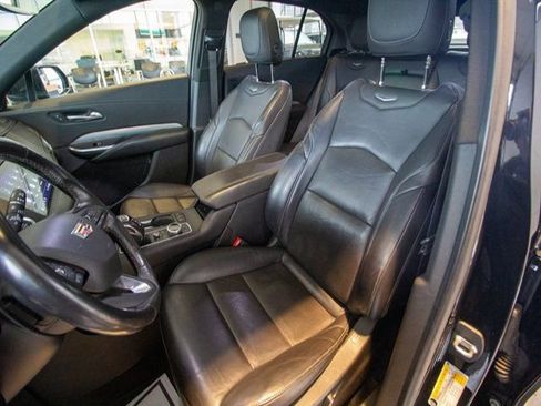 Certified 2019 Cadillac XT4 Premium Luxury image 16