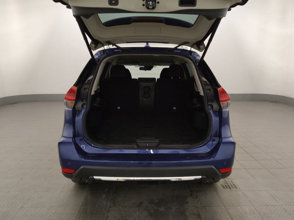 Used 2019 Nissan Rogue SV AWD/4WD image 29