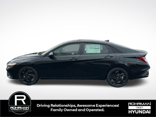New 2026 Hyundai Elantra SEL FWD image 5