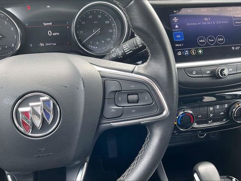 Used 2020 Buick Encore GX Preferred w/ Cold Weather Comfort Package FWD image 19