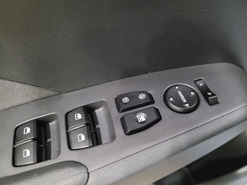 Used 2018 Hyundai Accent SE FWD image 27