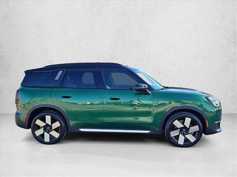 Certified 2025 MINI Cooper Countryman S AWD/4WD image 4