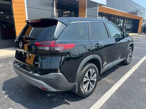 Used 2023 Nissan Rogue SV FWD image 23