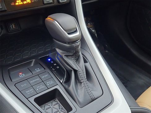 Used 2024 Toyota RAV4 XLE Premium w/ Weather Package image 33