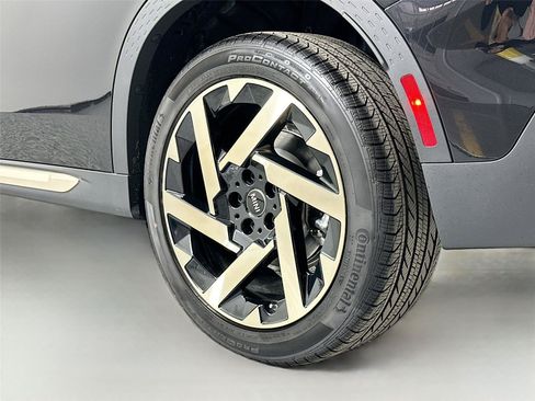 Used 2025 MINI Cooper Countryman S w/ Comfort Package Max AWD/4WD image 9