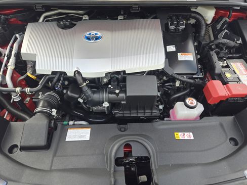 Used 2022 Toyota Prius Limited image 33