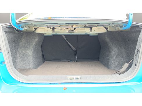 Certified 2025 Nissan Versa SR w/ Trunk Package FWD image 31