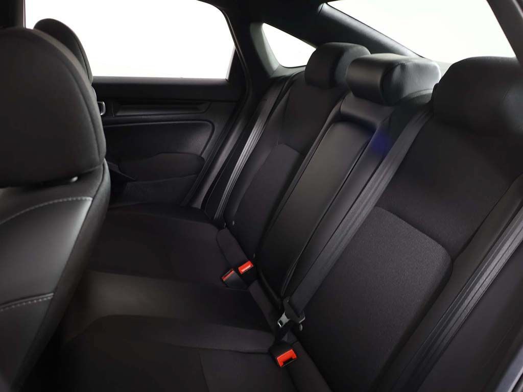 Certified 2025 Honda Civic Sport image 30