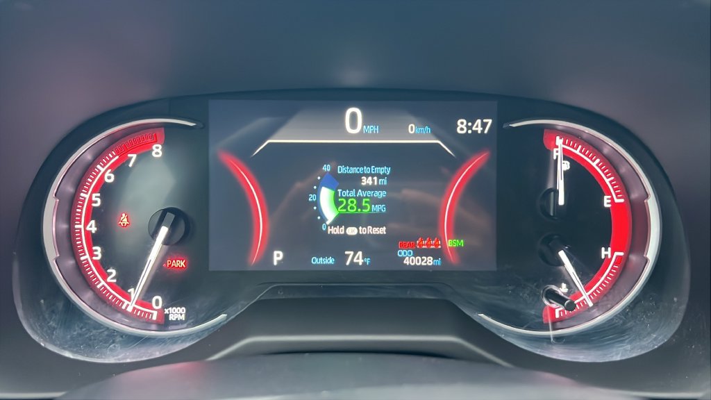 Used 2024 Toyota RAV4 XLE AWD/4WD image 22