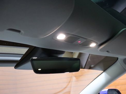 Used 2023 Tesla Model 3 Standard Range image 58