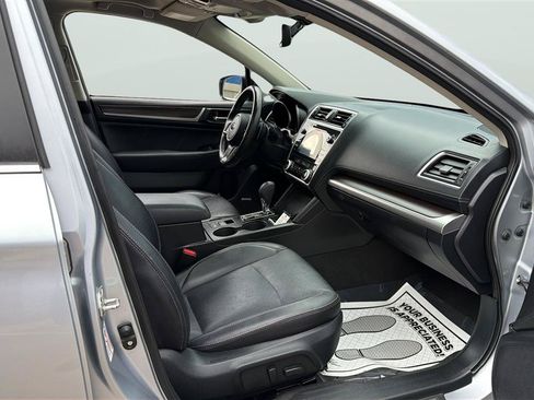 Used 2018 Subaru Legacy 3.6R Limited AWD/4WD image 14