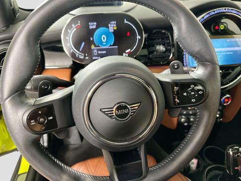 Used 2023 MINI Cooper S image 17