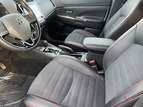 Used 2025 Mitsubishi Outlander Sport ES AWD/4WD image 10