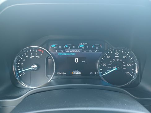 Used 2021 Ford Expedition Limited AWD/4WD image 25