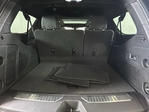 Used 2022 GMC Yukon XL AT4 AWD/4WD image 28