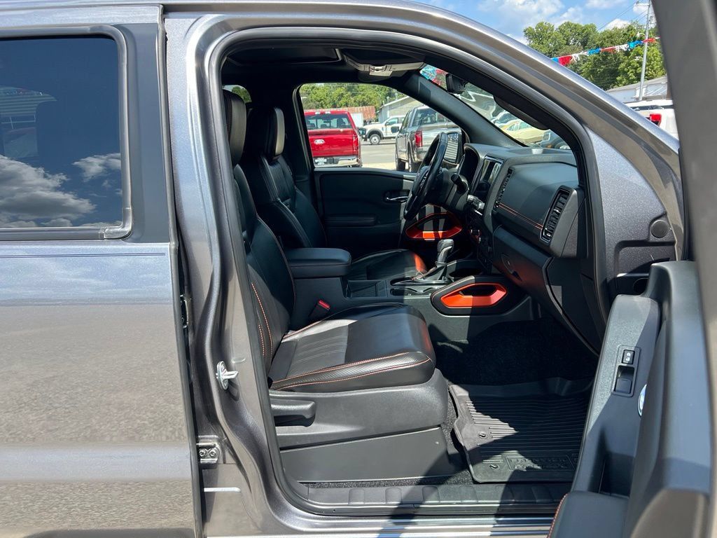 Used 2024 Nissan Frontier PRO-4X w/ Pro Premium Package AWD/4WD image 22