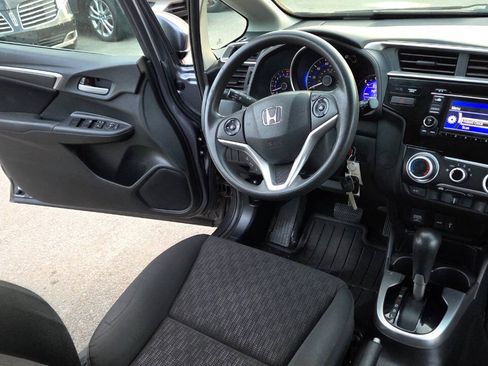 Used 2015 Honda Fit LX image 31