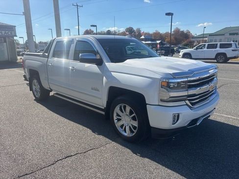 Used 2018 Chevrolet Silverado 1500 High Country w/ High Desert Package image 8