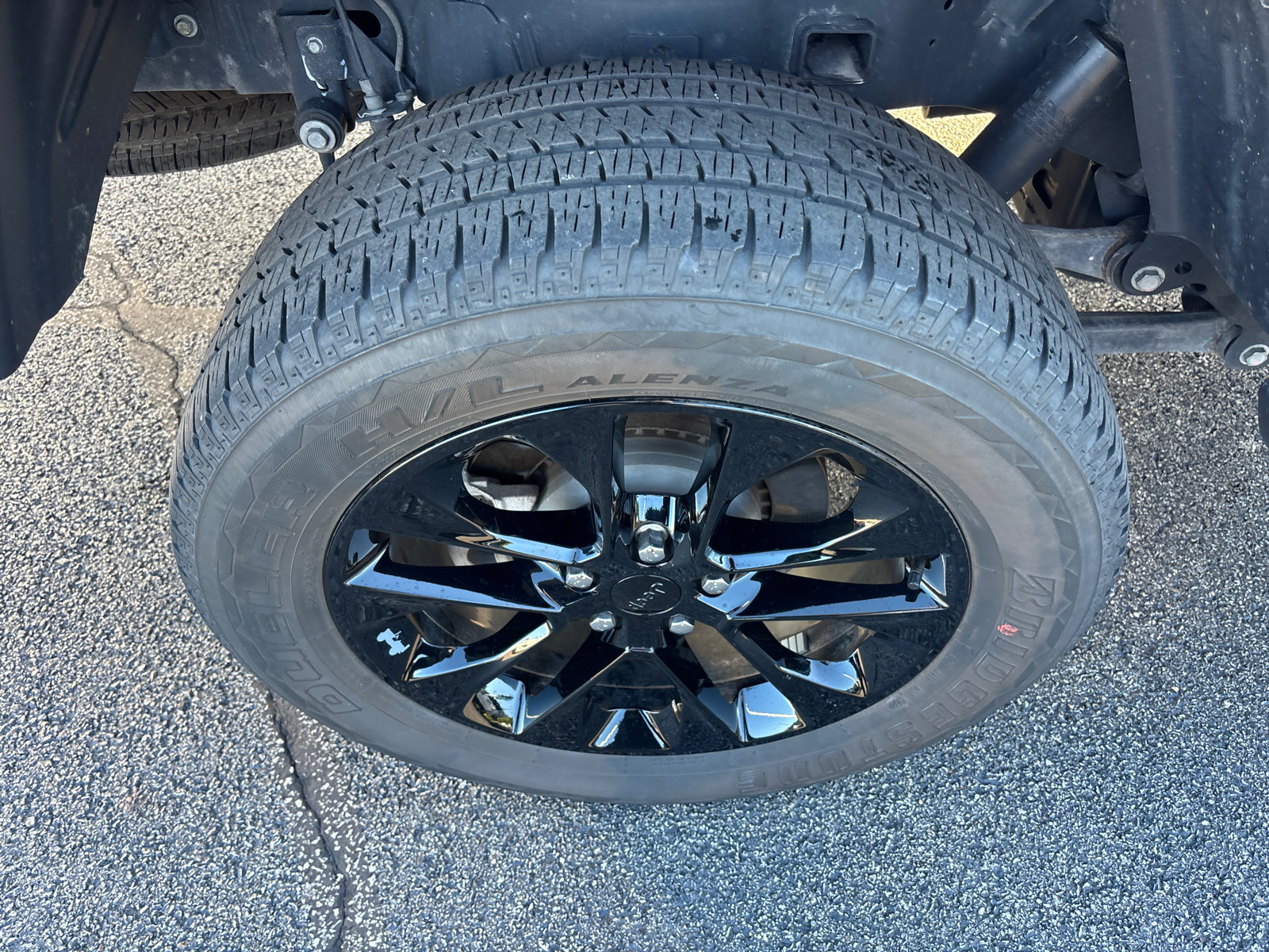 Used 2022 Jeep Gladiator Overland AWD/4WD image 10